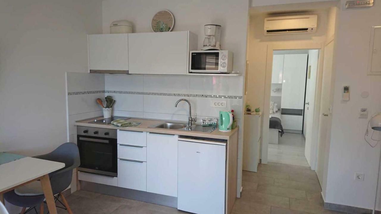 Apartments Nina Раб Екстер'єр фото