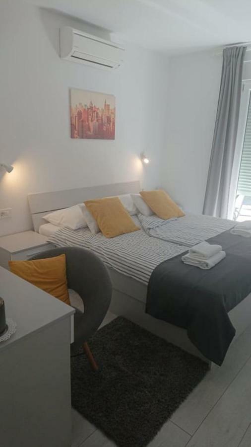 Apartments Nina Раб Екстер'єр фото